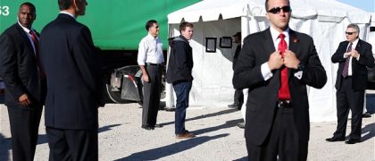 romney-security_2393176b romney-security_2393176b
